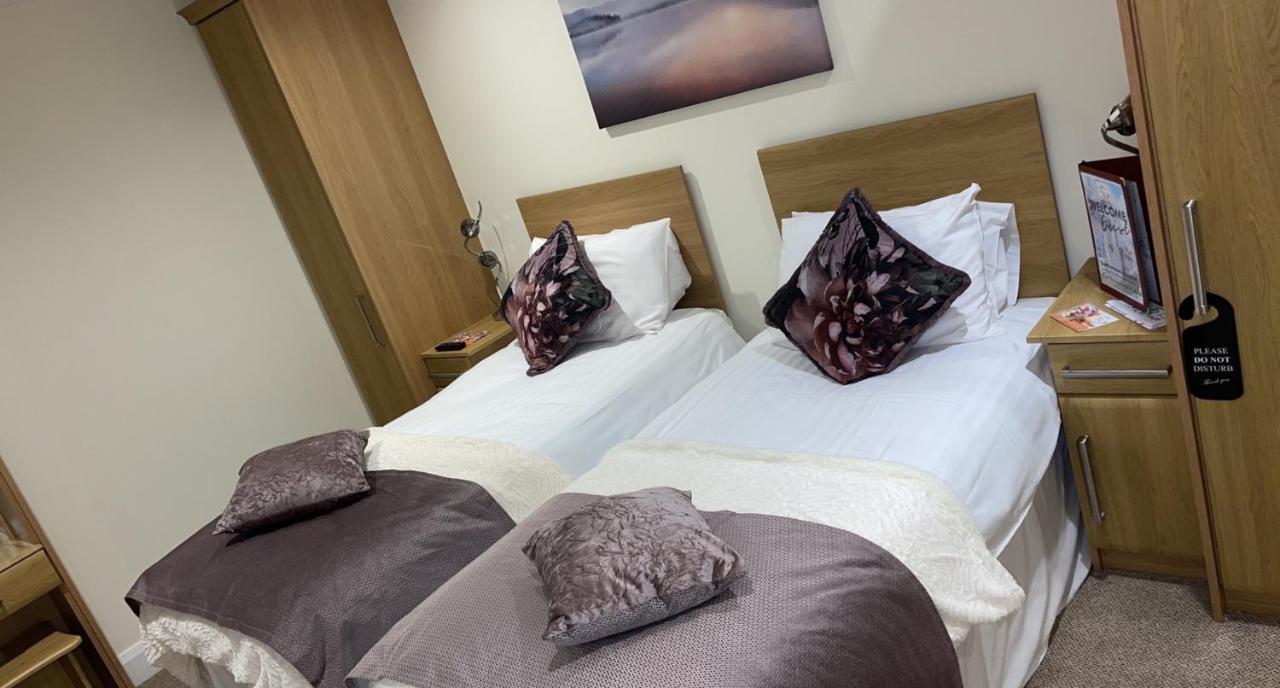 The Armada Inn Armoy 外观 照片
