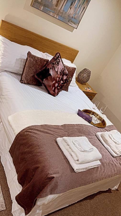 The Armada Inn Armoy 外观 照片