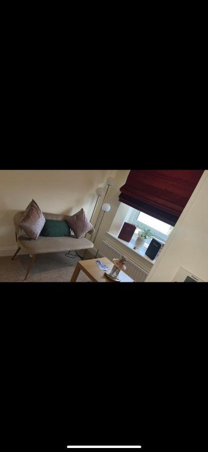 The Armada Inn Armoy 外观 照片